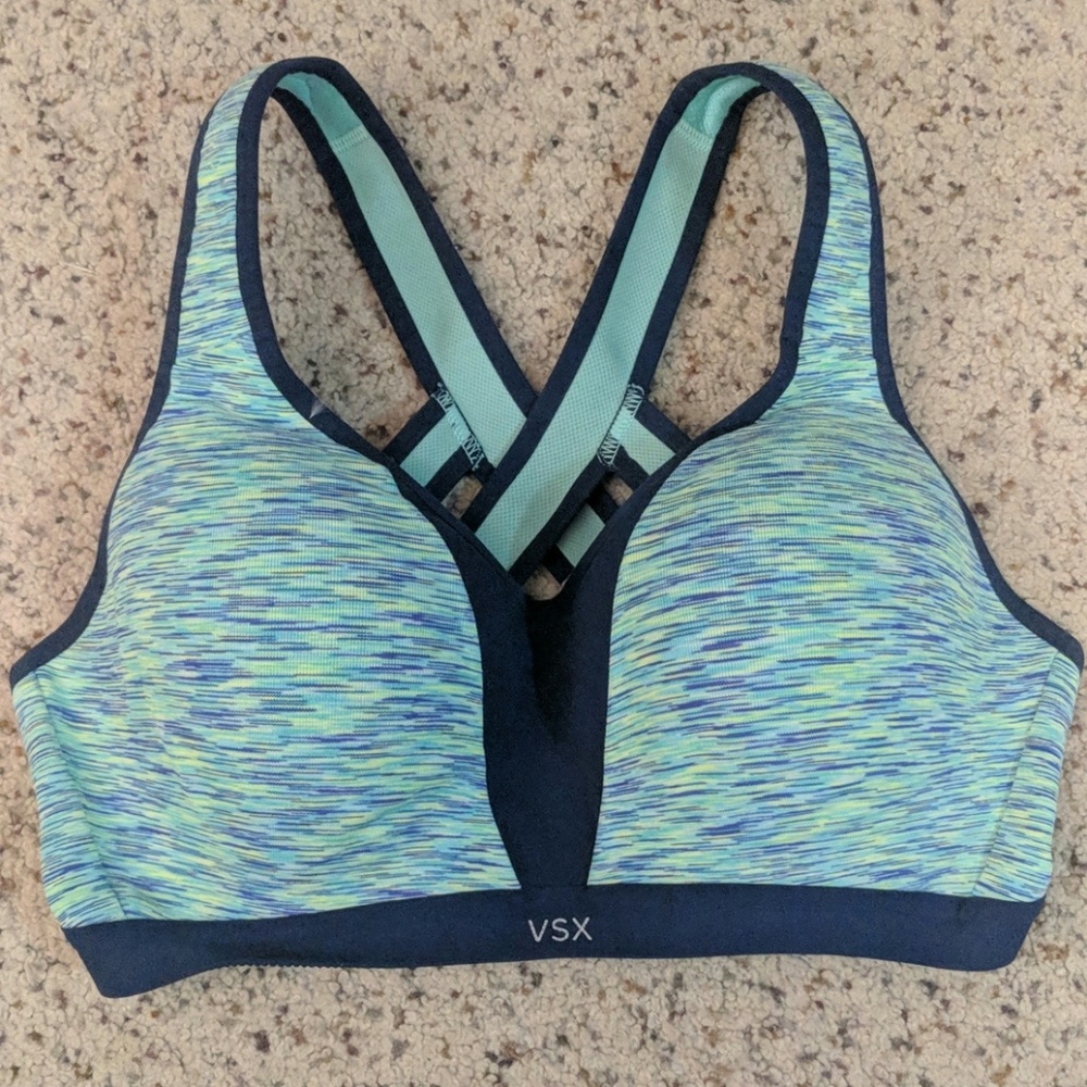 VSX 34D sports bra